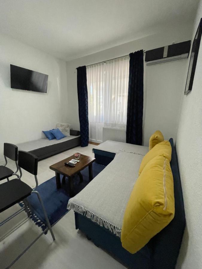 Guest House Mylan Licko Petrovo Selo Extérieur photo